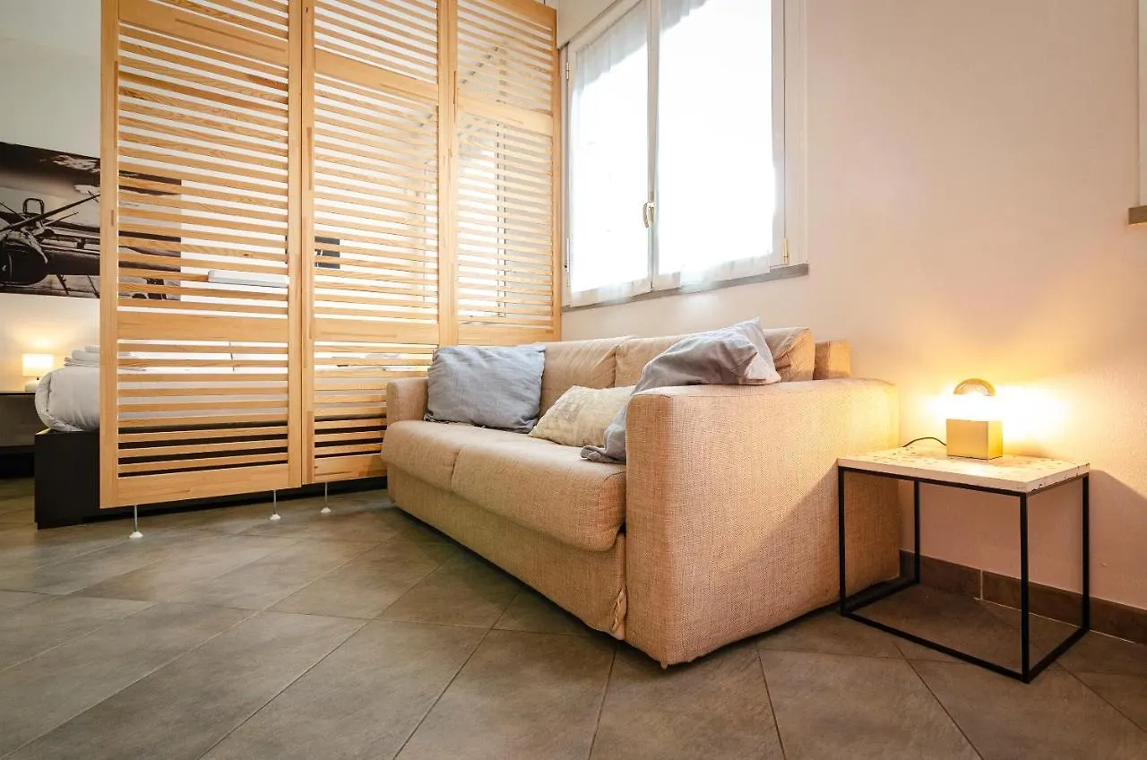 Large Studio Flat With Private Car Park Apartment Bologna 0*,  Italy