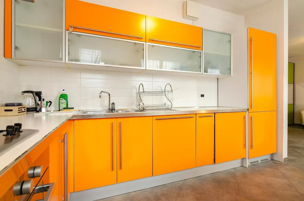 Large Studio Flat With Private Car Park Apartment Bologna