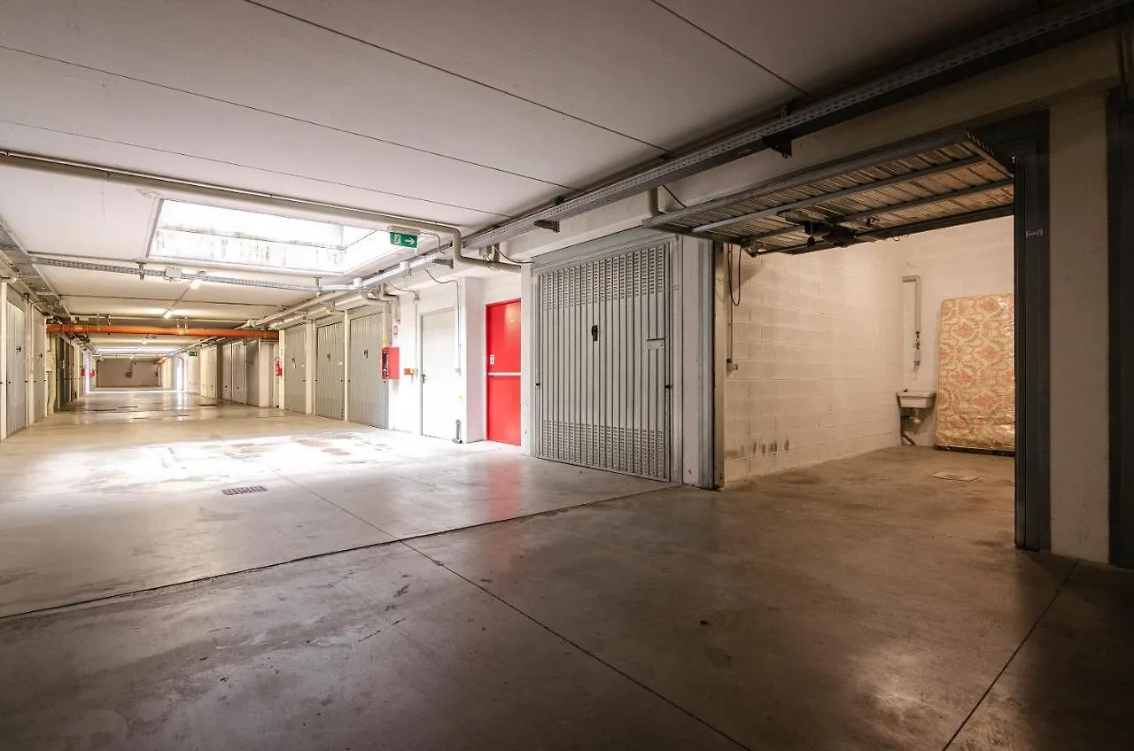 Large Studio Flat With Private Car Park Apartment Bologna